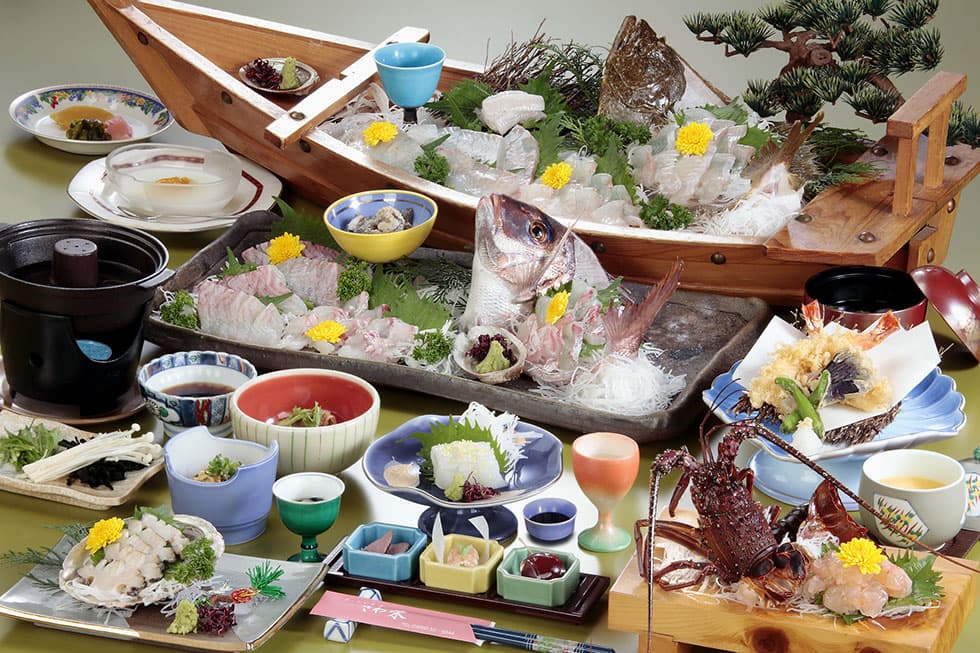 A Lavish Kaiseki of Ise-ebi and Abalone