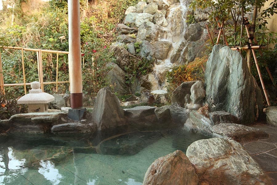 The 'Beauty Water' Praised by Sei Shonagon