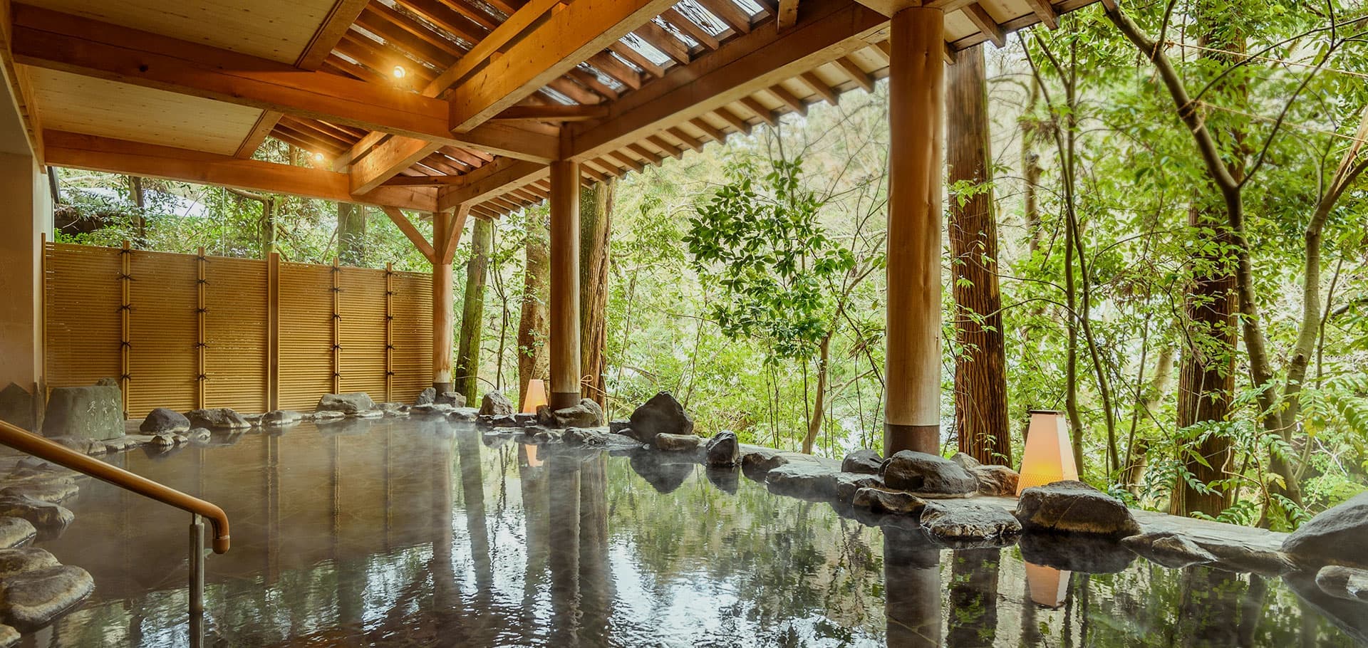 20 Minutes from Kaga-Onsen Station, a Step from Kanazawa