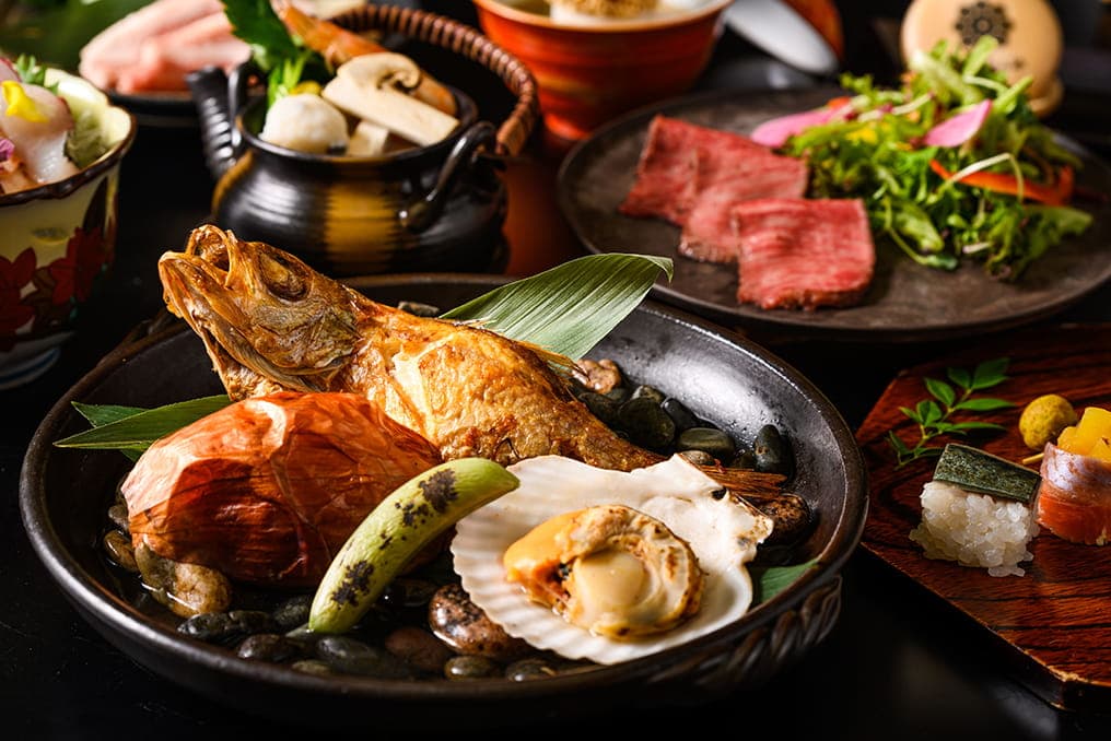 Kaga Kaiseki, Raised by Mountain and Sea