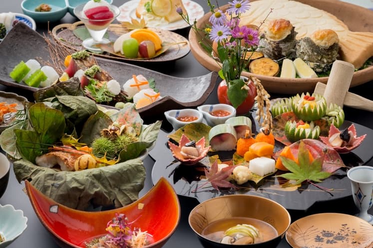 Kaiseki cuisine that captures the four seasons