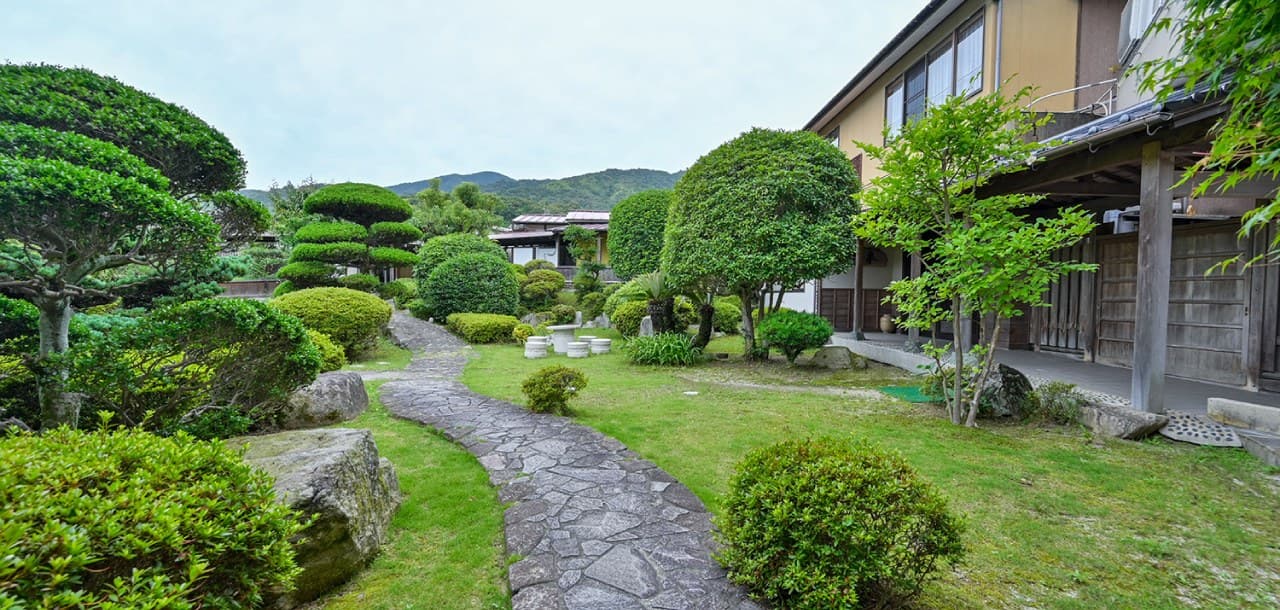 Japanese Garden and In-House Facilities