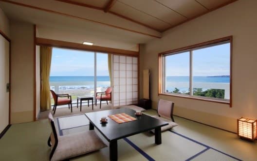 眺海而立的地道和室