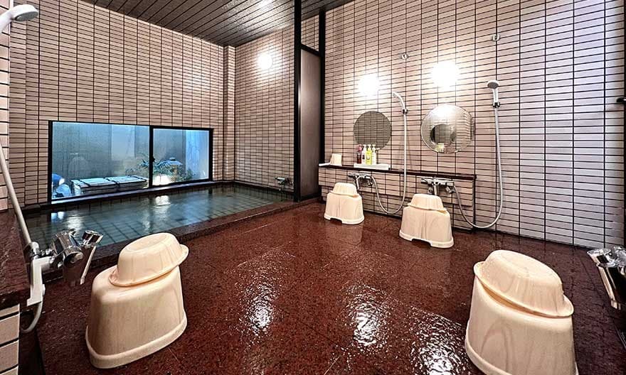 A Communal Bath Facing the Courtyard