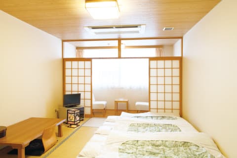 Tatami Rooms