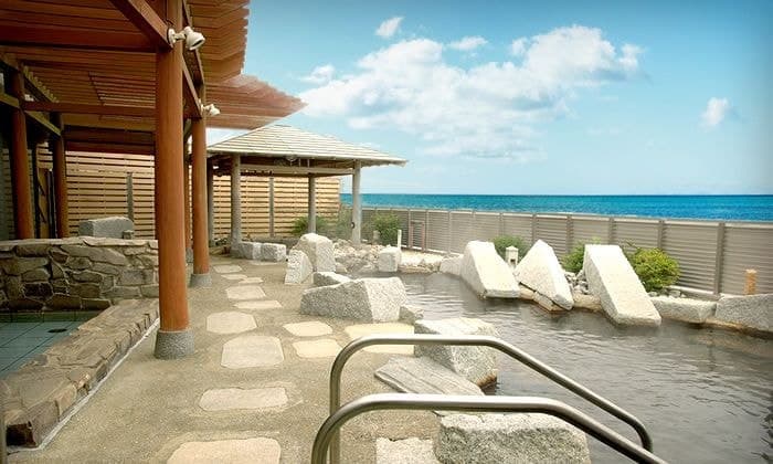 Rotenburo Facing the Sea