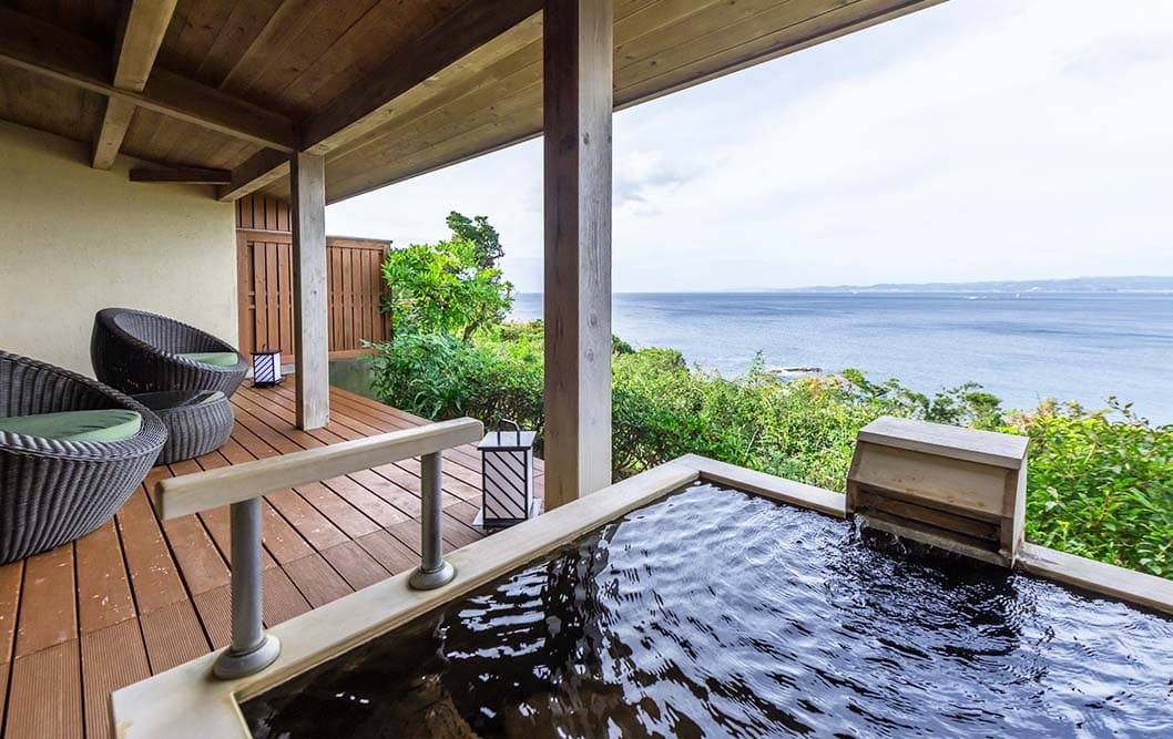 Open-Air Baths Throughout, Rooms Scattered Across the Cape