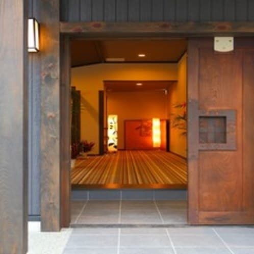 Rooms Made Up With Futon Bedding