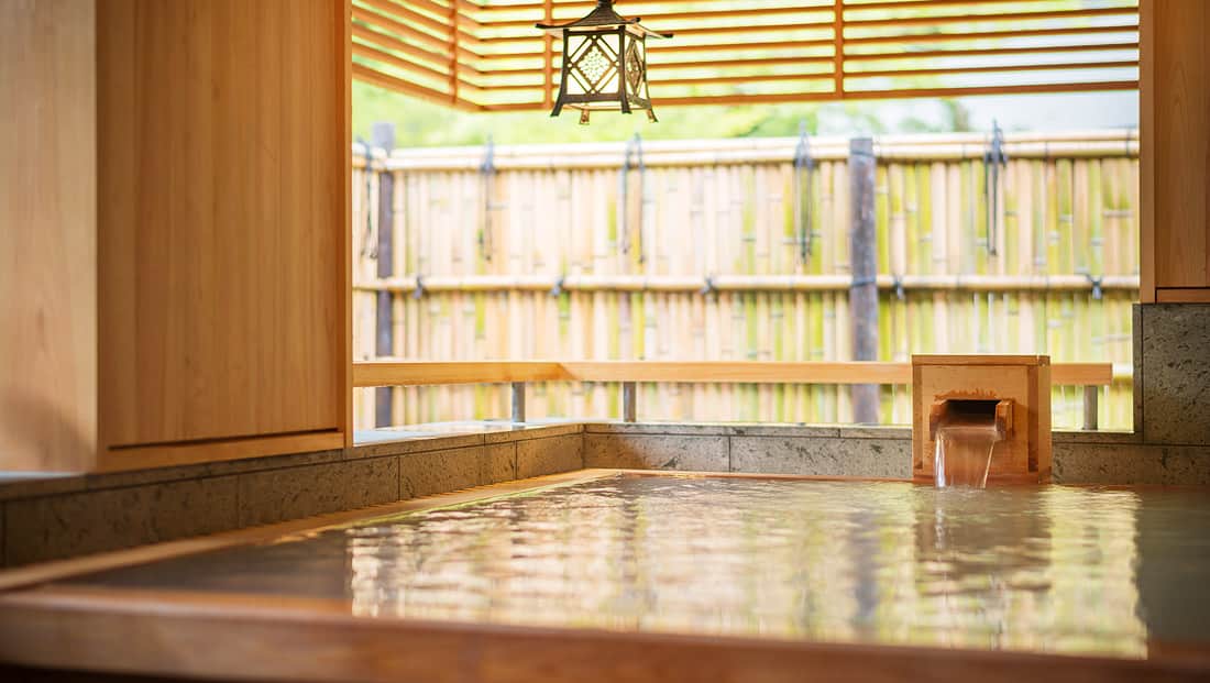 Four Free Natural-Spring Private Baths