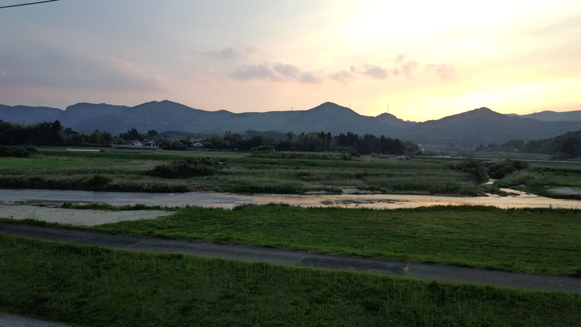 센다이강의 한가로운 풍경