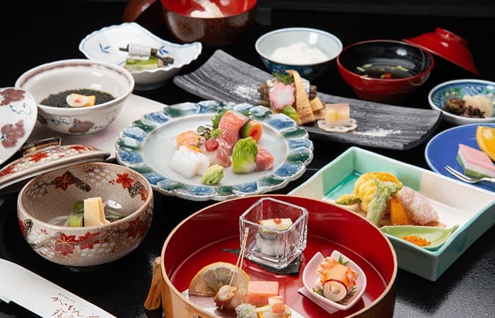 Kaiseki Through the Seasons