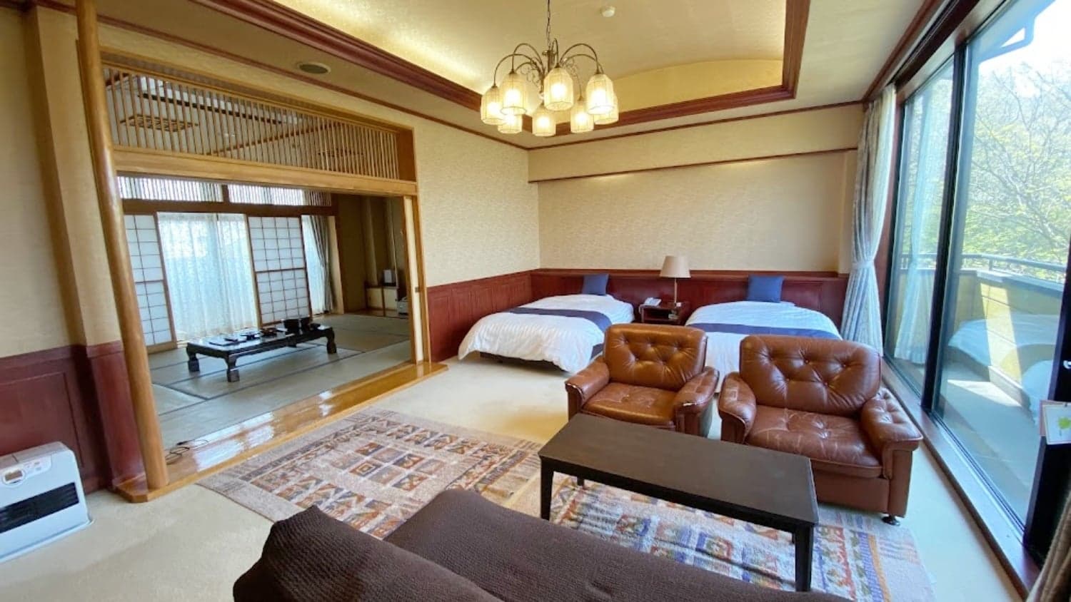 Special Rooms With a Private Hinoki Bath