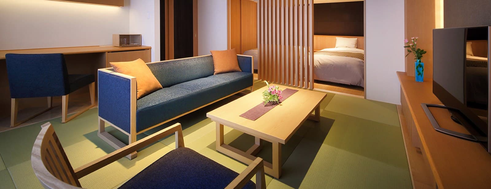 Premium Suites With a Terrace Open-Air Bath