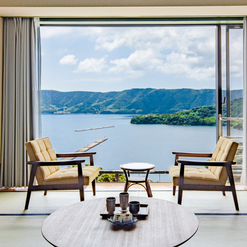 Ocean-Embraced Guest Rooms