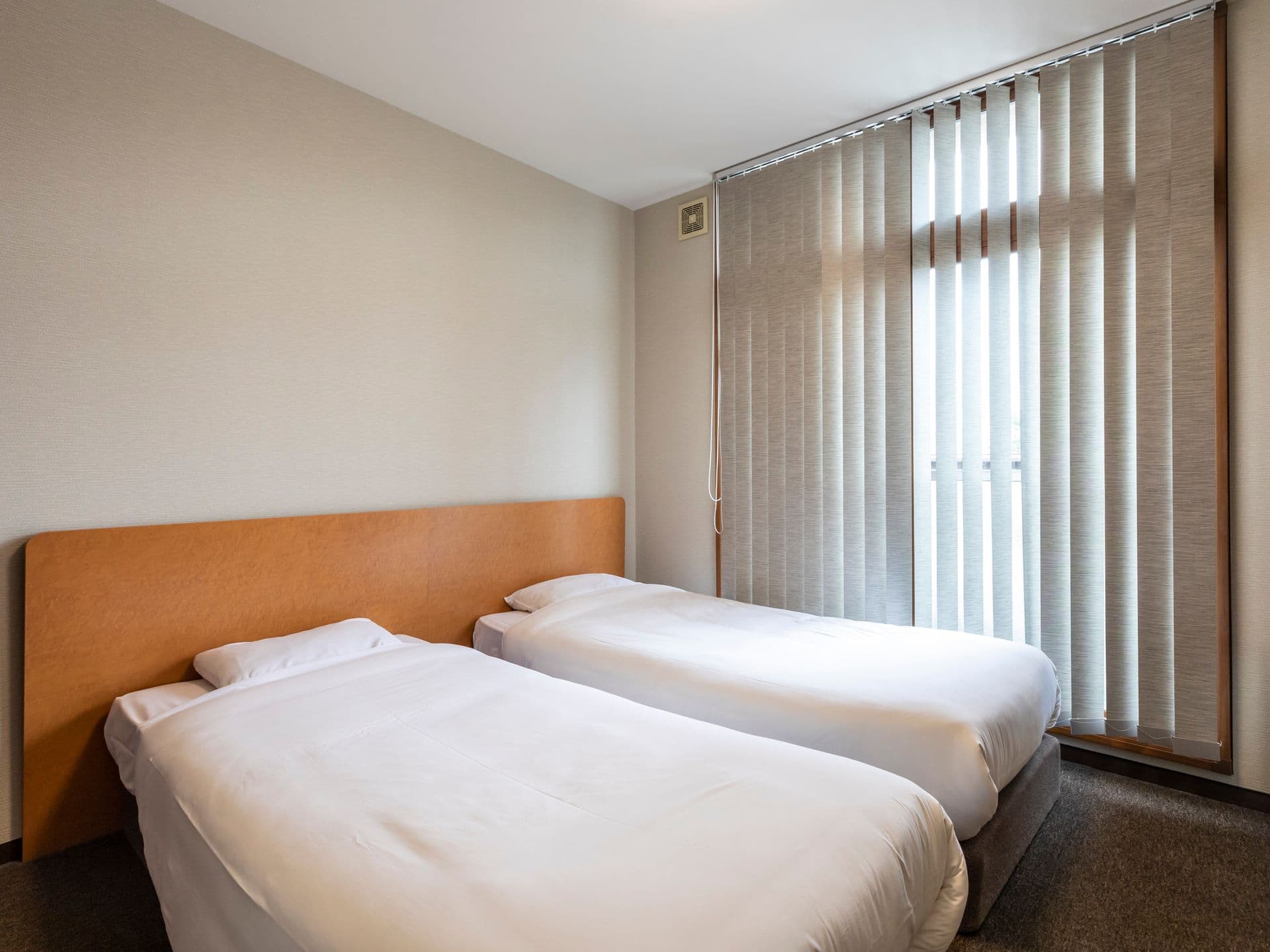 Western and Japanese-Western Rooms