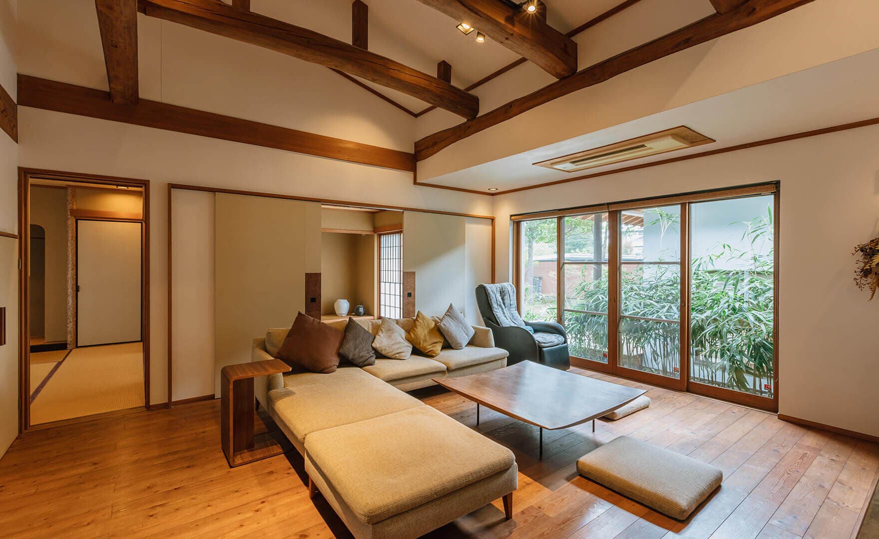 Detached Rooms