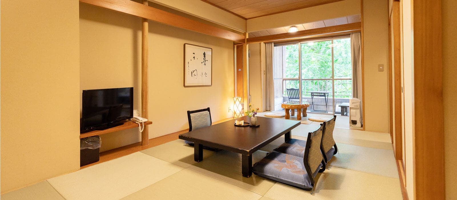 'Soyokaze' Main Building Rooms, With a River Breeze