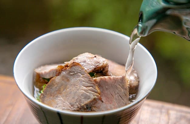 바스켓 조식과 미식