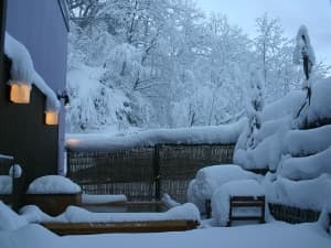 1st-Floor Indoor Bath and Snow-Viewing Baths