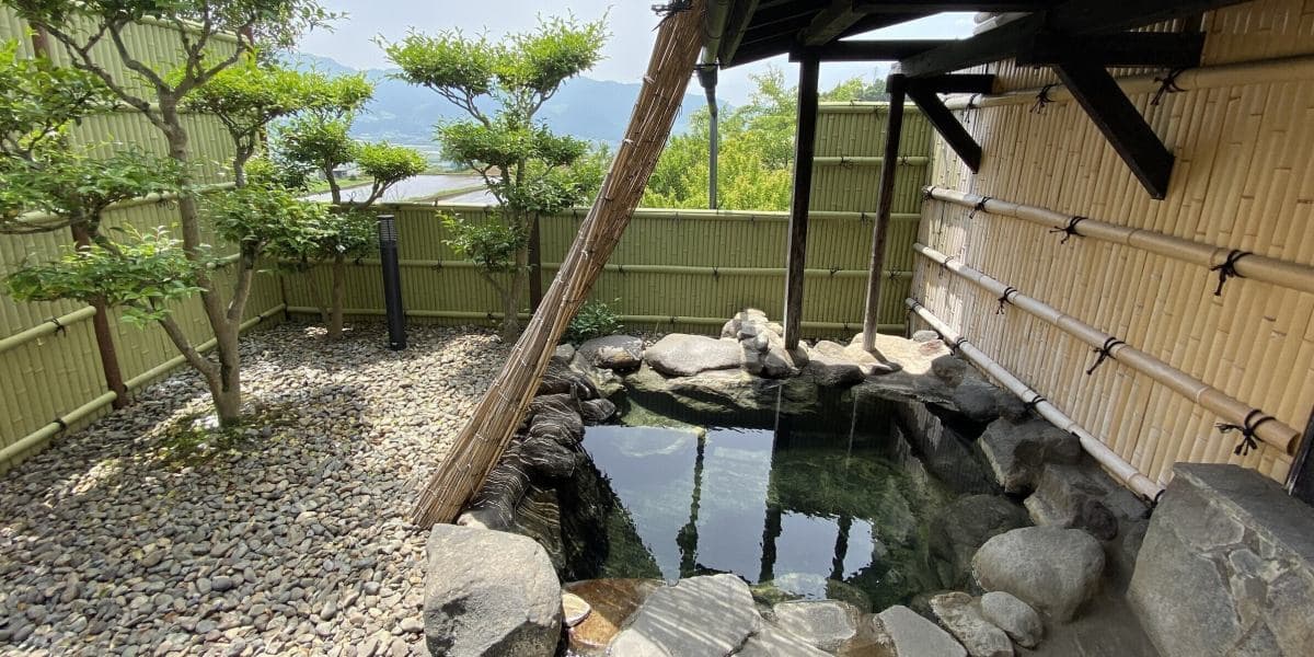 Grand Baths Facing the Slopes of Aso