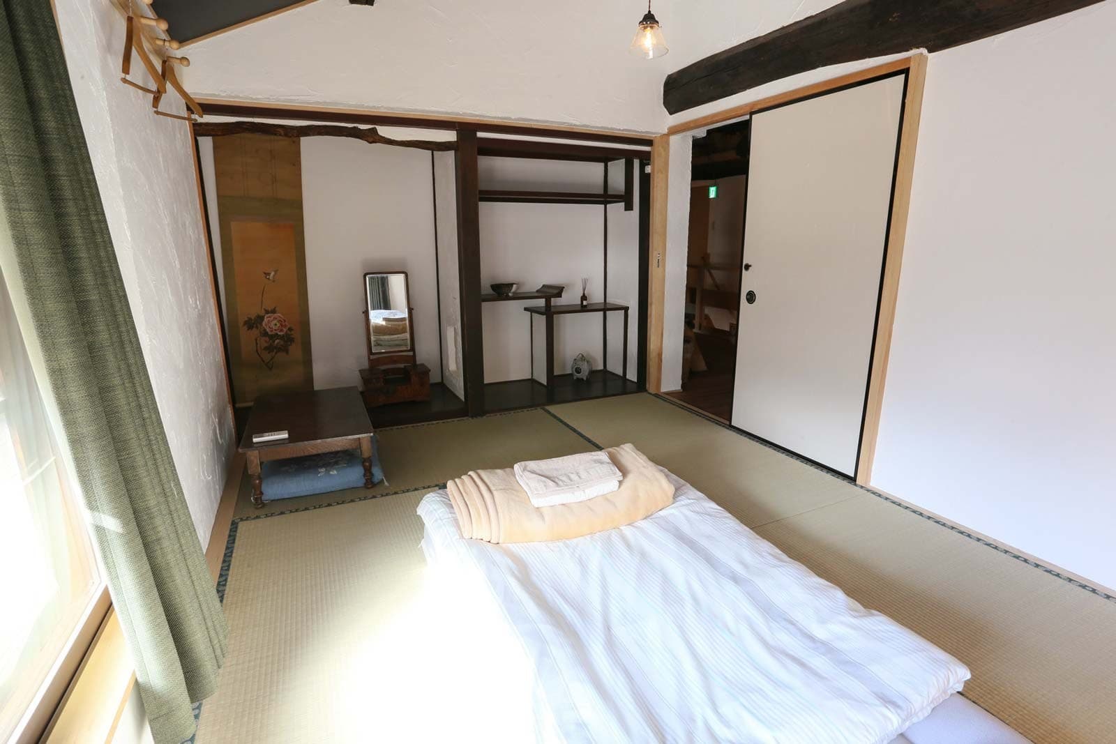 Rooms: Izame and Hariyo