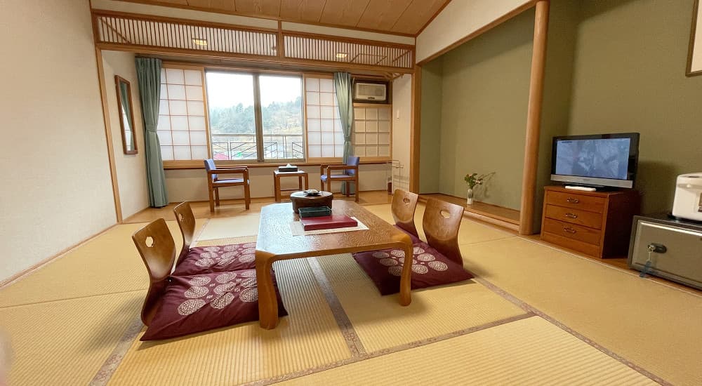 Tatami Rooms with River Views