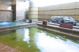 Hitotsuba Bathing Floor
