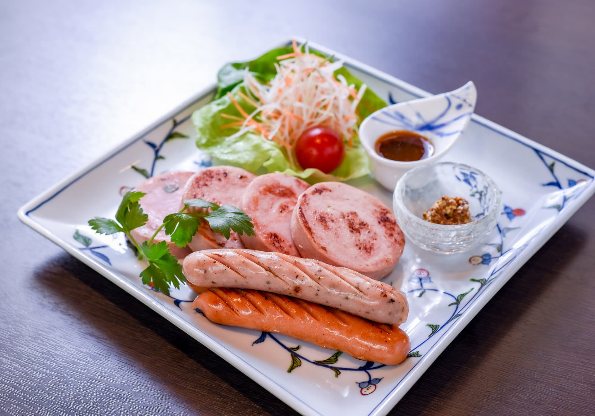 Dining that suits a group