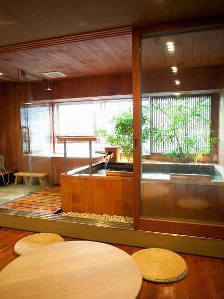 Barrel Saunas Catching the Seto Breeze