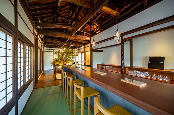 Taisho Lounge & Tea Room Bar