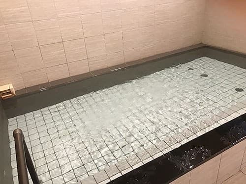 피부가 매끄러워지는 연수탕
