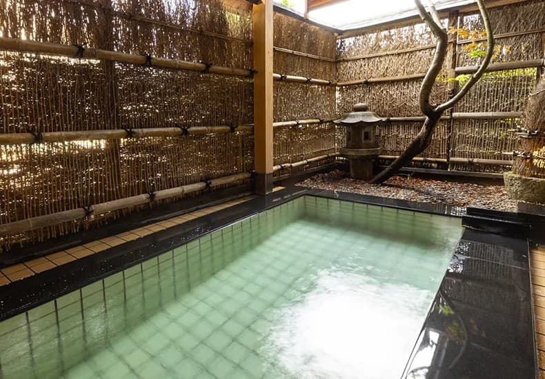 Indoor Baths, Open 24 Hours