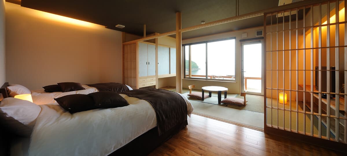 Special Rooms with Semi-Open-Air Baths