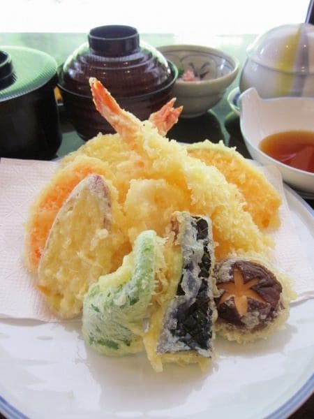A Range of Dining Options