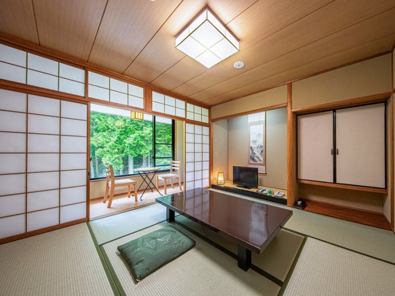 Tidy Japanese-Style Rooms