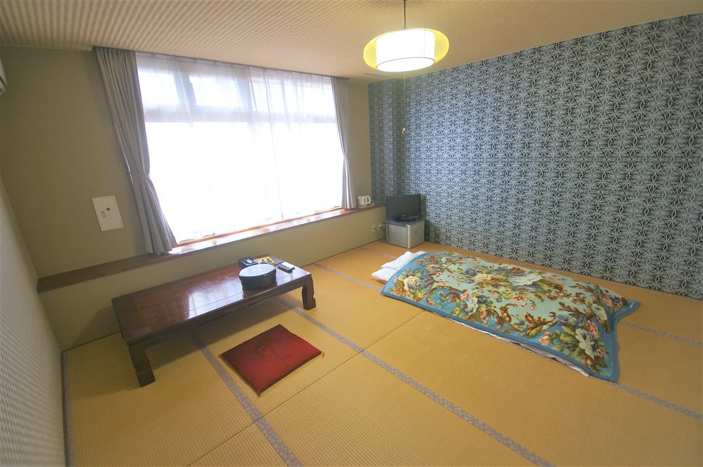 Affordable Rates and Amenities