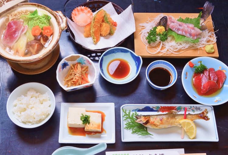 The Innkeeper's Home Cooking, Mountain Kaiseki