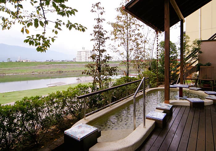 Comfortable On-Site Facilities