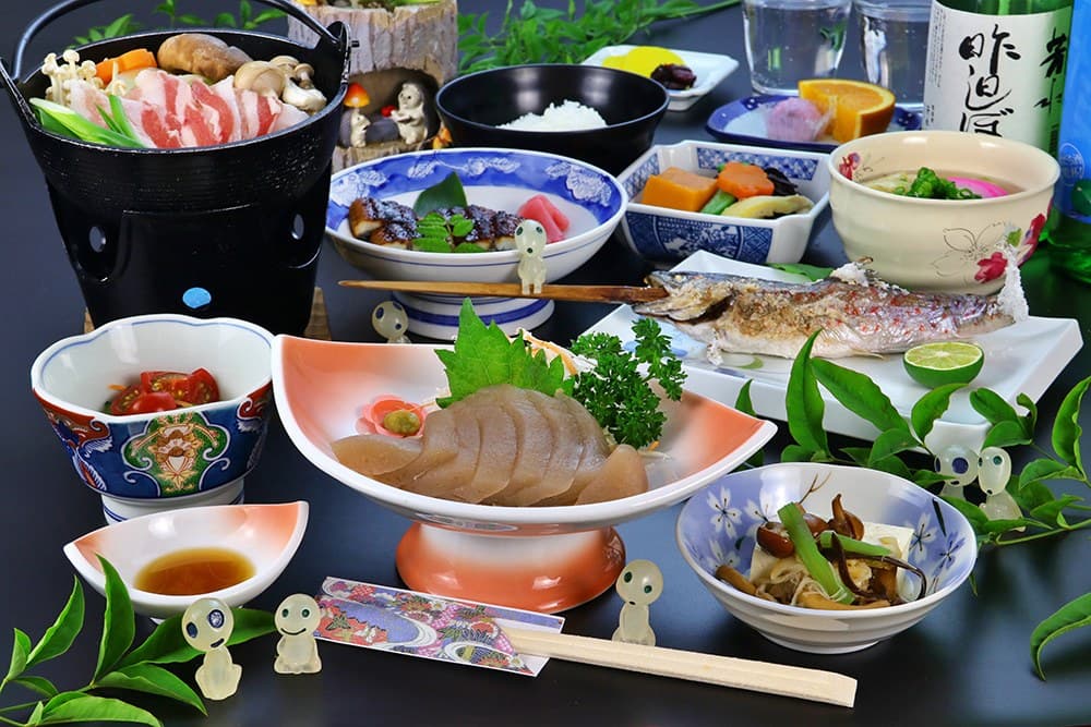 山村的暖心饭桌
