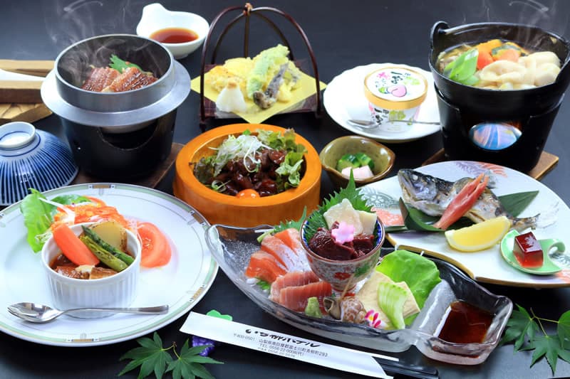 향토의 맛, 토리모츠와 유바