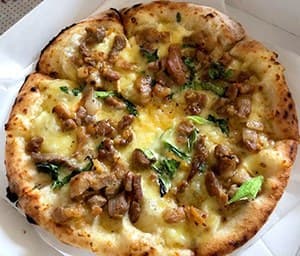 The Innkeeper's Own Cooking and the Taste of Yonezawa