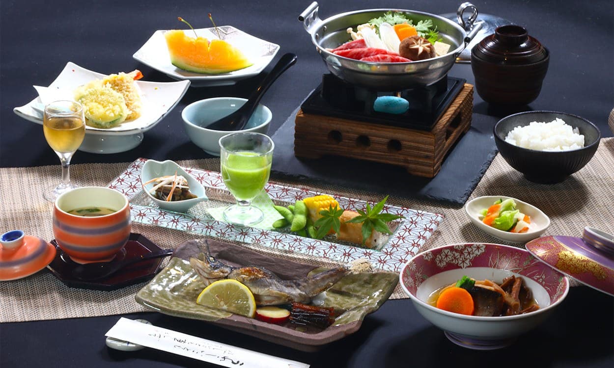 Cuisine Drawn from Tsunan's Nature