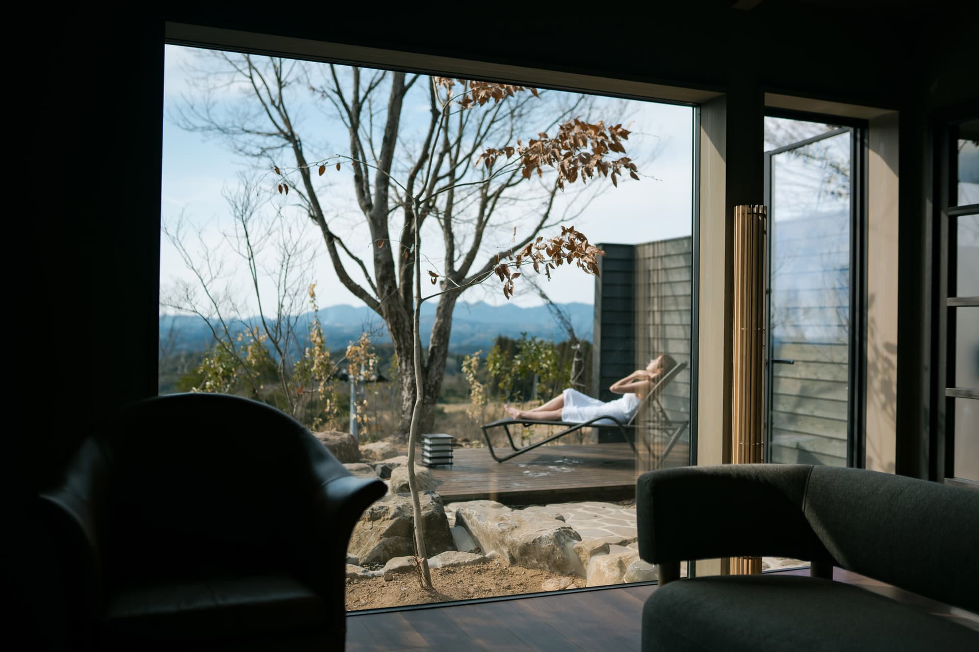 A Terrace Overlooking the Sea of Clouds