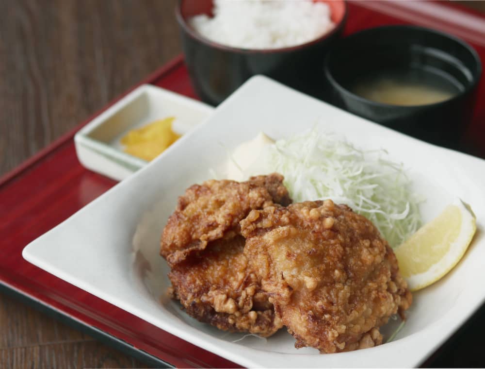 식사 — 풍부한 식당 메뉴
