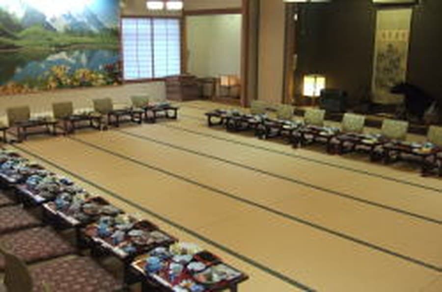 Spacious Banquet Halls and Amenities