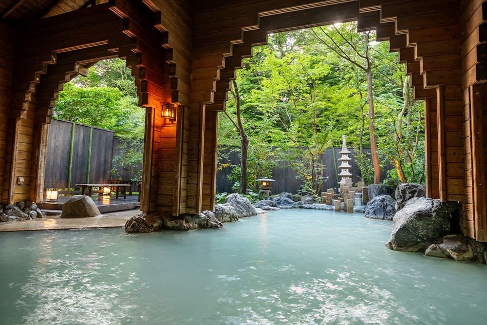 The Open-Air Bath, Kiri no Yu