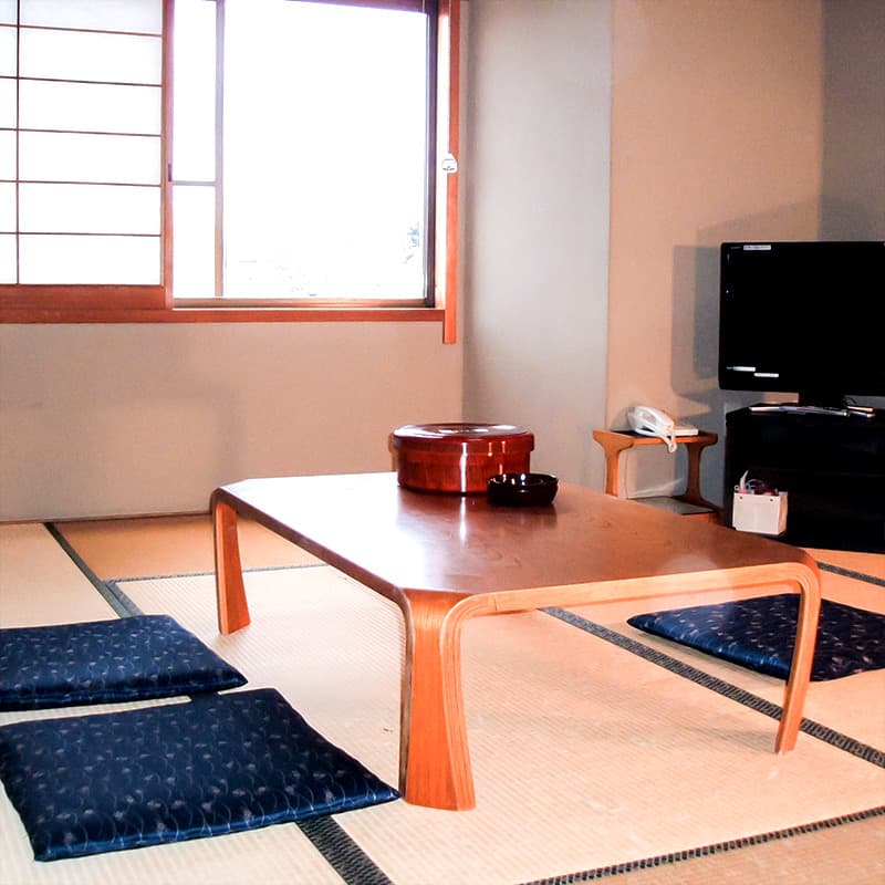 Relaxed Washitsu (Japanese-Style Rooms)