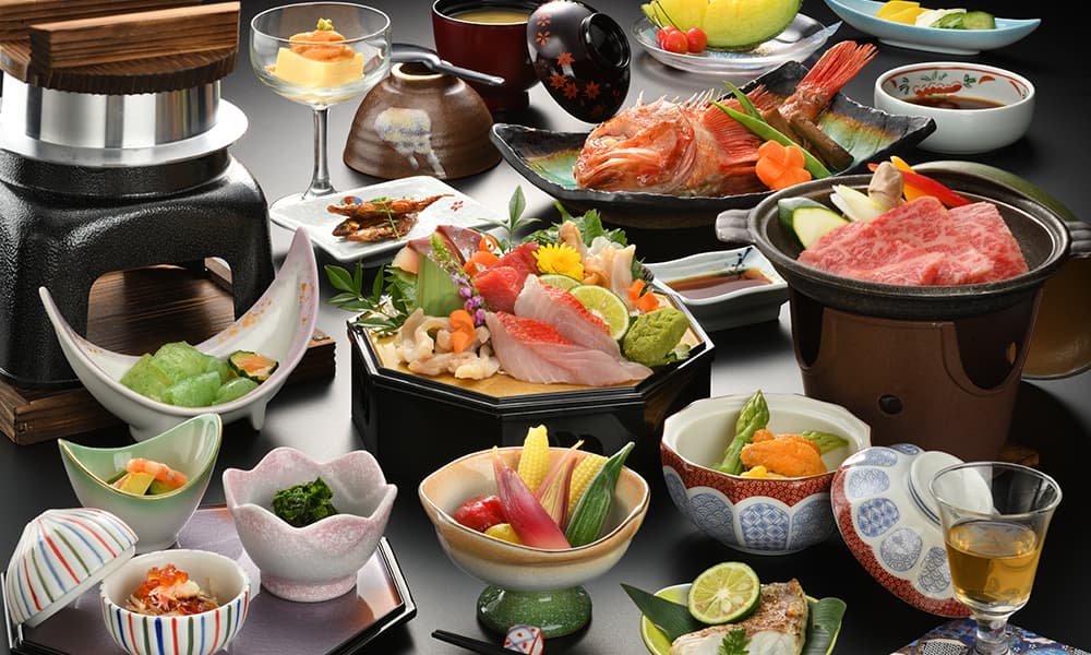 Kaiseki Built on Seasonal Seafood
