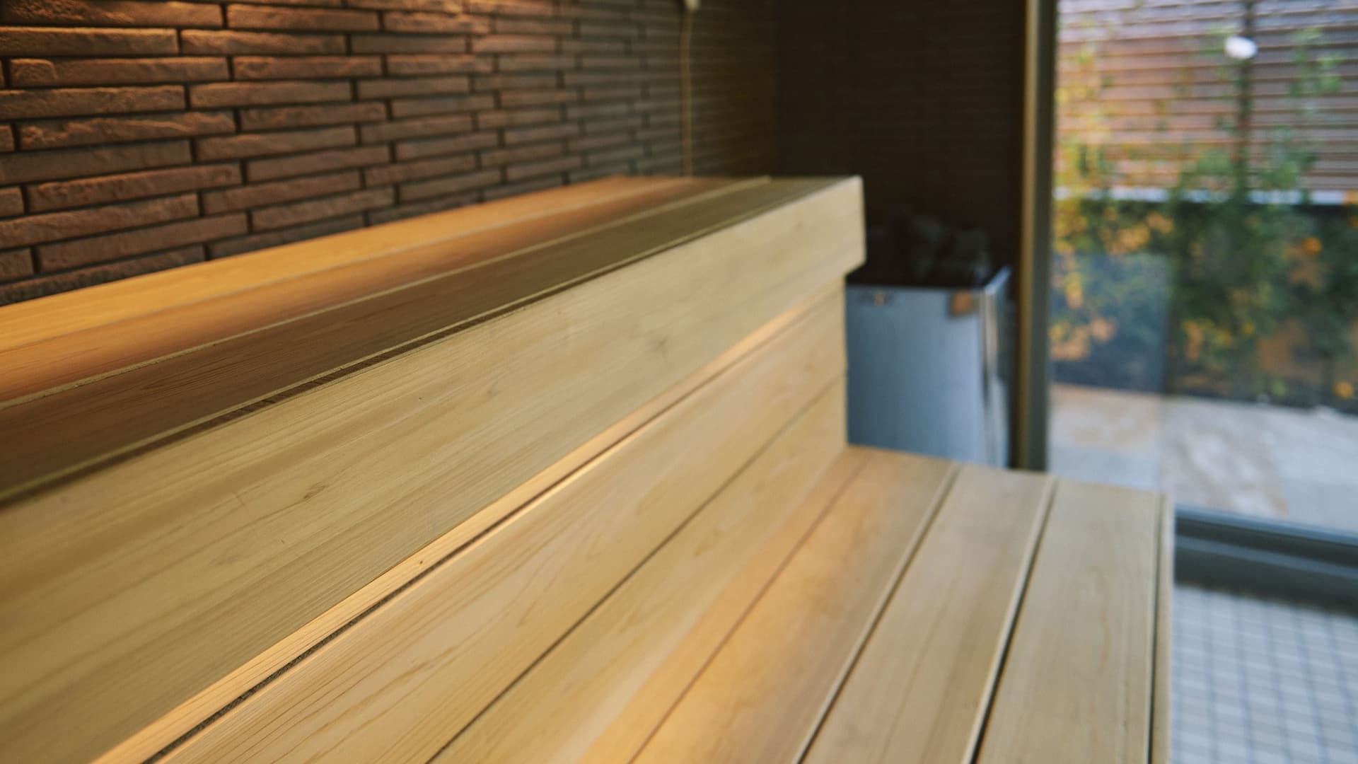 Sauna and Cold Plunge, a Well-Ordered Bathing Flow