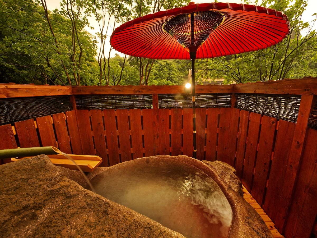 A Private Open-Air Bath Carved From Kaga Domain Stone